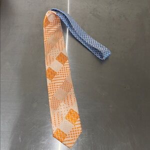 Men’s 2-toned Tie (orange)